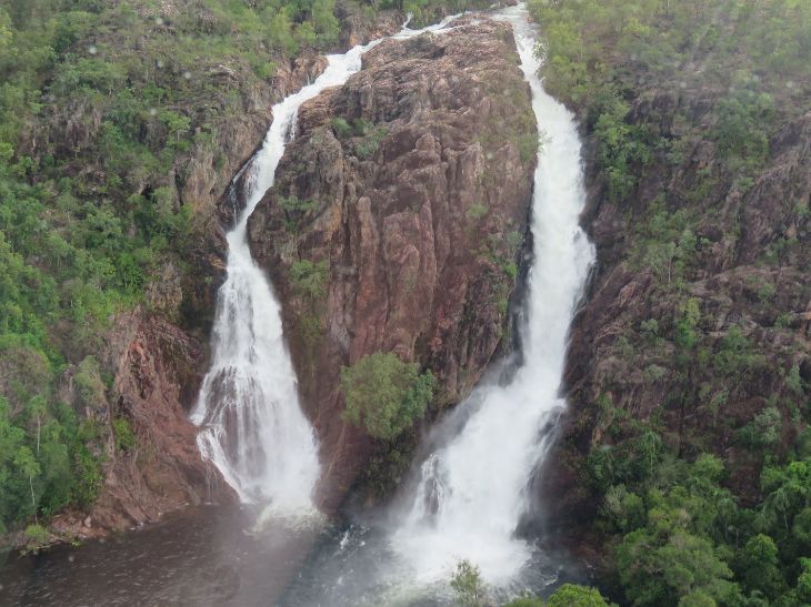 See the spectacular Litchfield Waterfalls by Helicopter